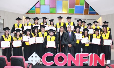 Ceremonia de graduación de la III Promoción de la Maestría en Contabilidad y Finanzas Modalidad en línea